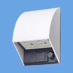 WK4602WK スマート接地防水ダブルコンセント(抜け止め式・アースターミナル式)(露出・埋込両用)(ホワイト)